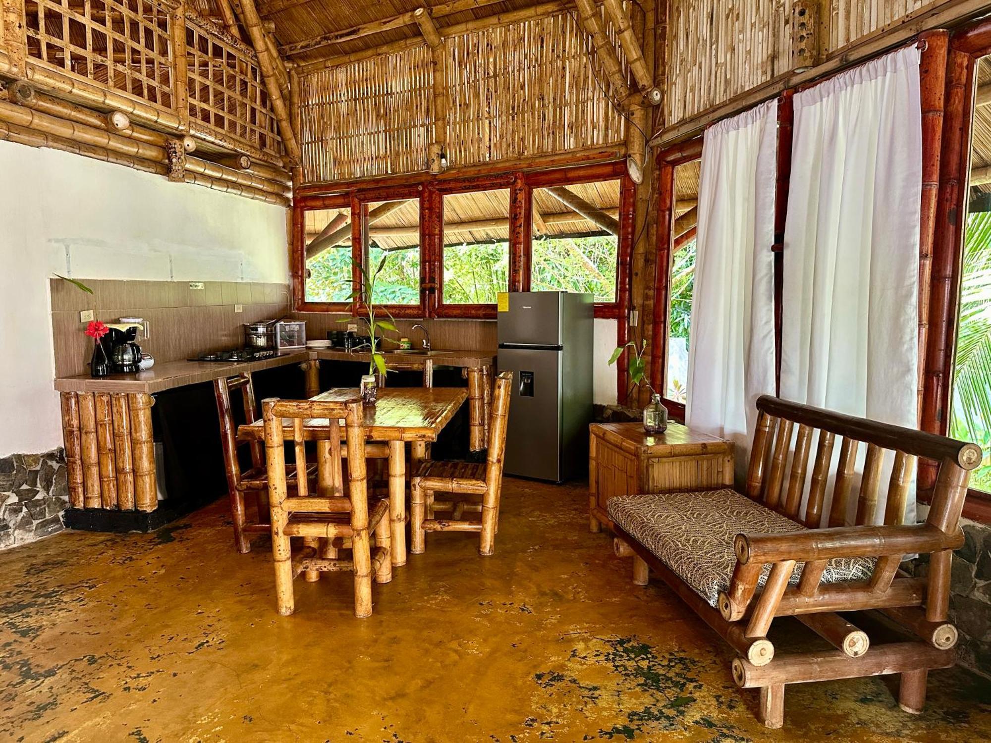 Eco-Lodge Deseo Bamboo Santa Catalina Eksteriør bilde