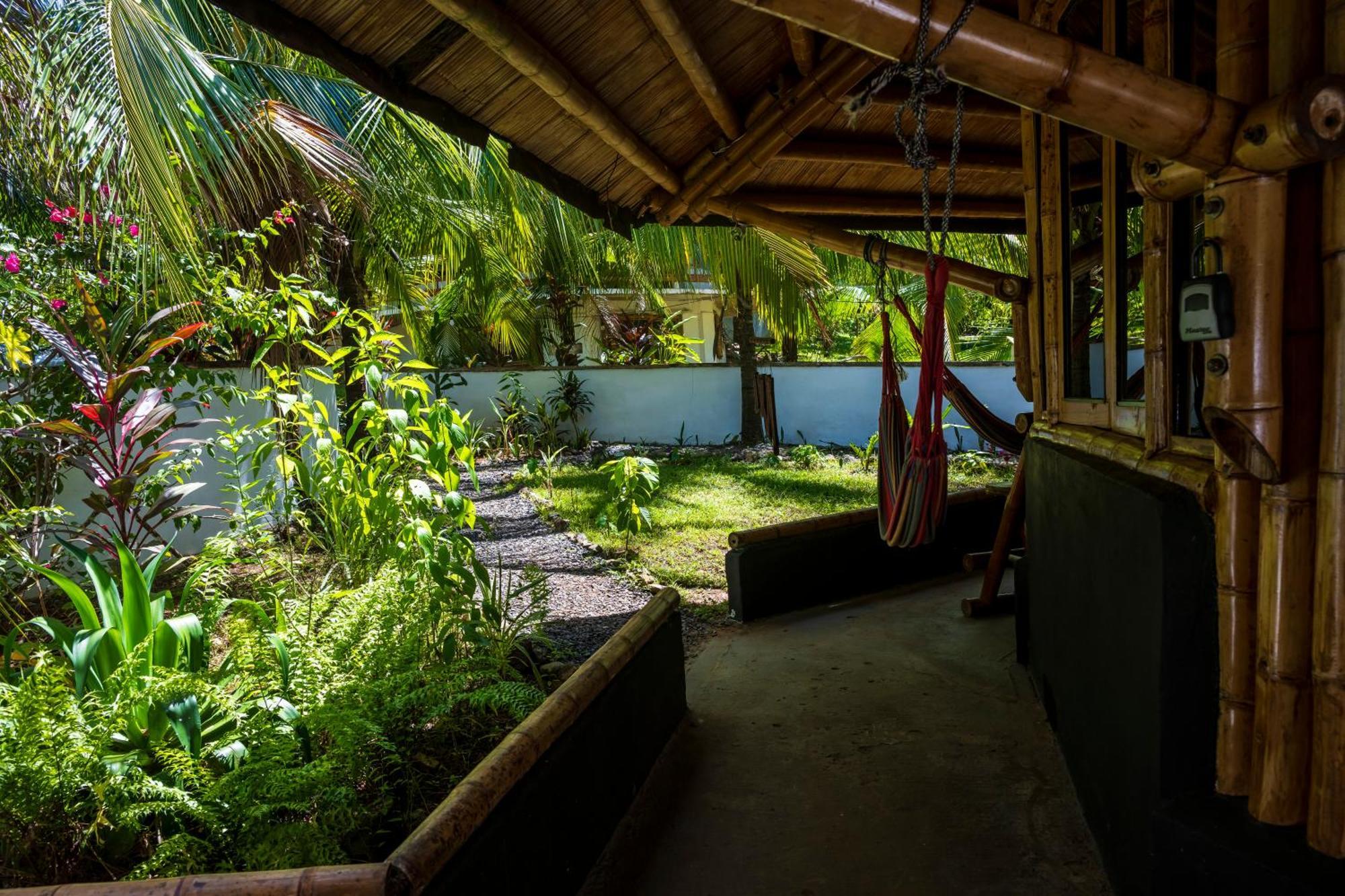 Eco-Lodge Deseo Bamboo Santa Catalina Eksteriør bilde